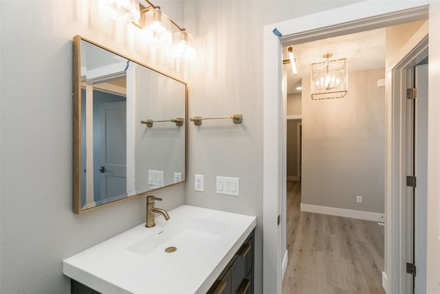 5750 Meadow Grass Circle SE, Cedar Rapids, IA 52403