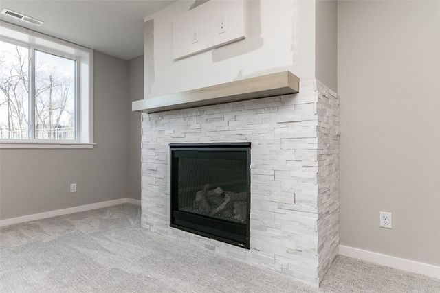 5750 Meadow Grass Circle SE, Cedar Rapids, IA 52403