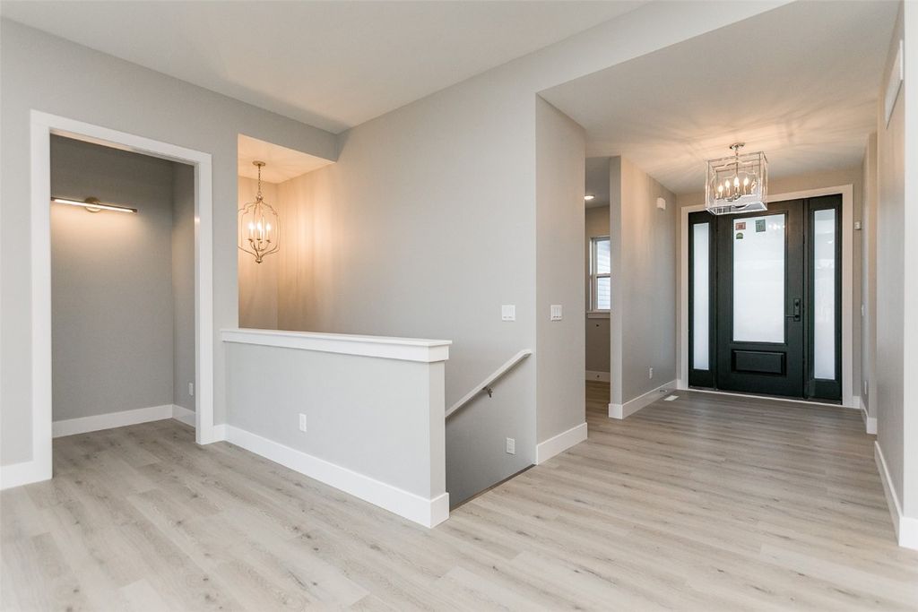 5750 Meadow Grass Circle SE, Cedar Rapids, IA 52403