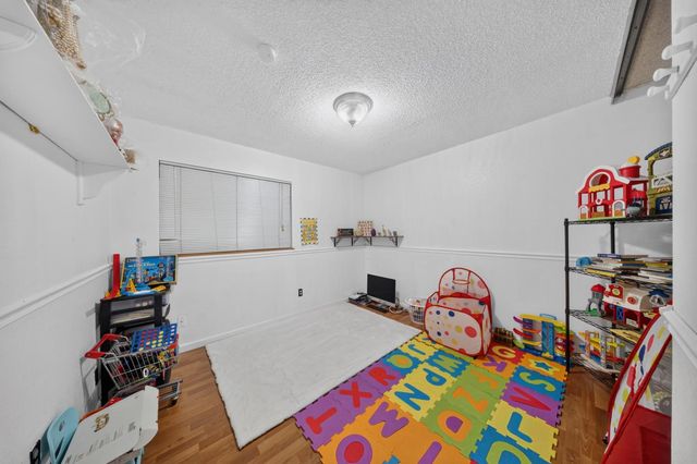 7560 Lemarsh Way, Sacramento, CA 95822