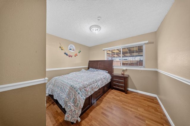 7560 Lemarsh Way, Sacramento, CA 95822