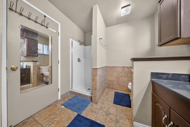7560 Lemarsh Way, Sacramento, CA 95822