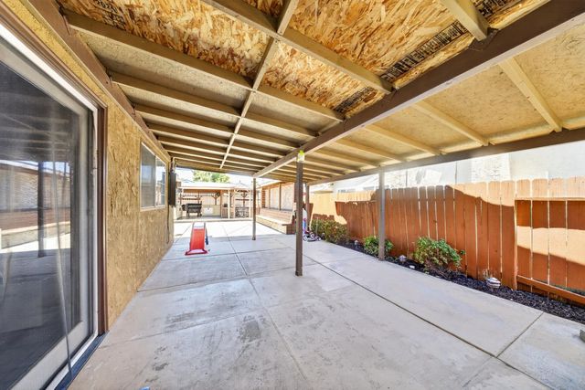 7560 Lemarsh Way, Sacramento, CA 95822