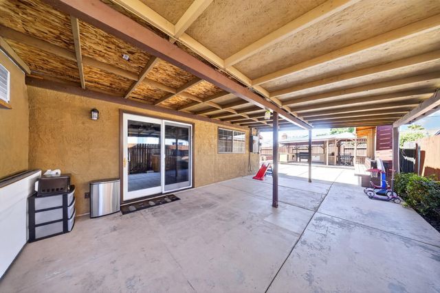 7560 Lemarsh Way, Sacramento, CA 95822