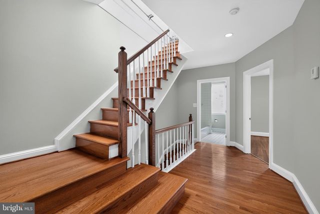 1819 RIGGS PL NW, Washington, DC 20009