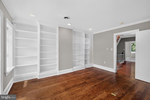 1819 RIGGS PL NW, Washington, DC 20009