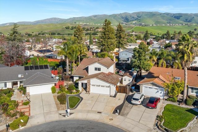 48830 Big Horn Ct, Fremont, CA 94539
