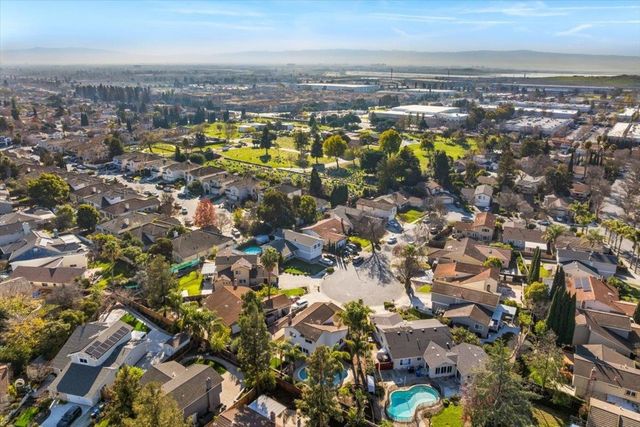 48830 Big Horn Ct, Fremont, CA 94539