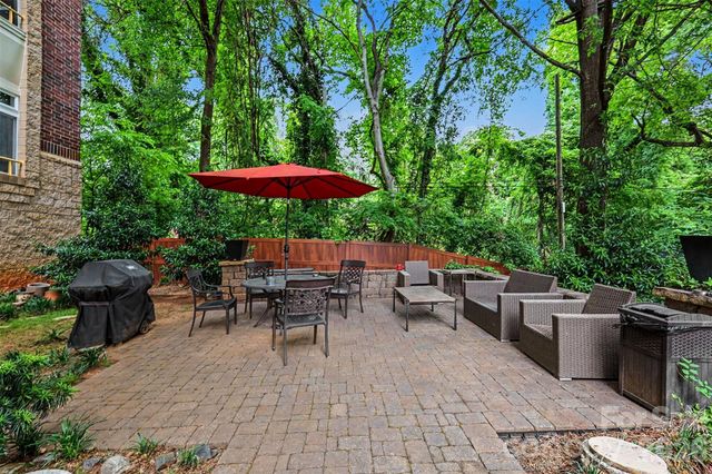 404 N Laurel Avenue 15, Charlotte, NC 28204