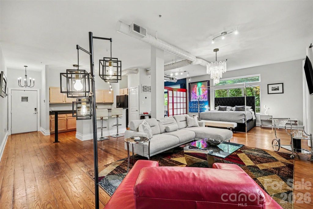 404 N Laurel Avenue 15, Charlotte, NC 28204