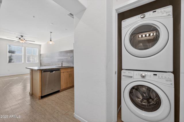 2349 E HIDALGO Avenue, Phoenix, AZ 85040