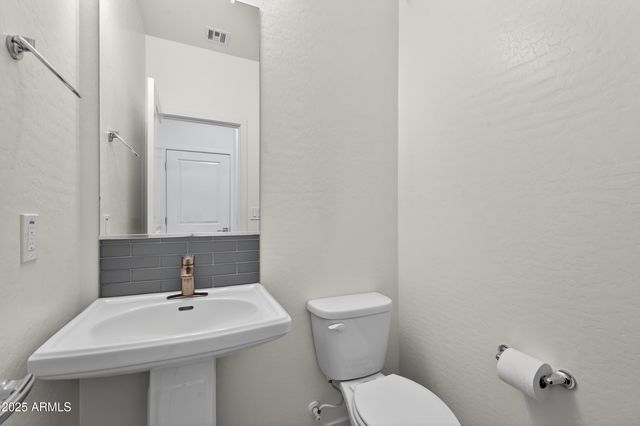 2349 E HIDALGO Avenue, Phoenix, AZ 85040