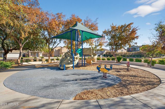 2349 E HIDALGO Avenue, Phoenix, AZ 85040