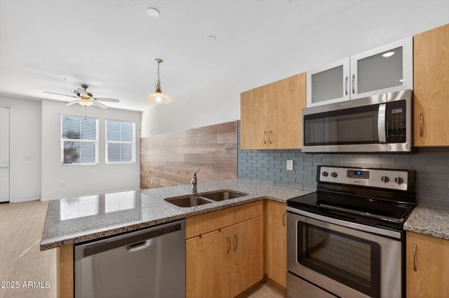 2349 E HIDALGO Avenue, Phoenix, AZ 85040