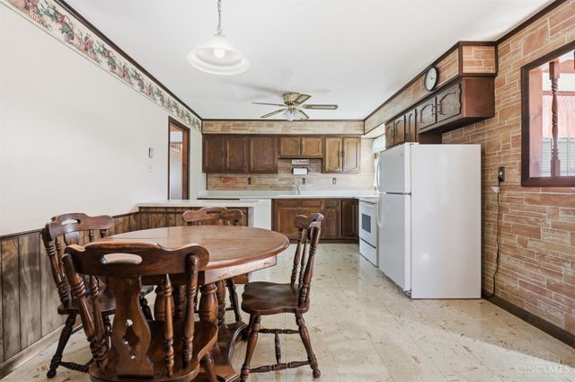 6 Arrowhead Court, Harrison, OH 45030