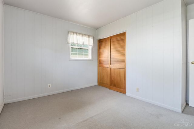 6 Arrowhead Court, Harrison, OH 45030