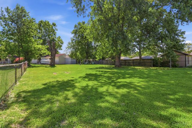 6 Arrowhead Court, Harrison, OH 45030