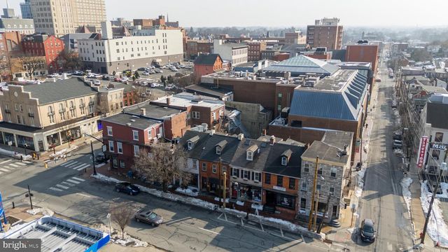 110 W ORANGE ST, Lancaster, PA 17603