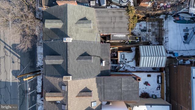 110 W ORANGE ST, Lancaster, PA 17603