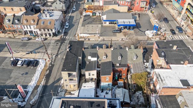110 W ORANGE ST, Lancaster, PA 17603