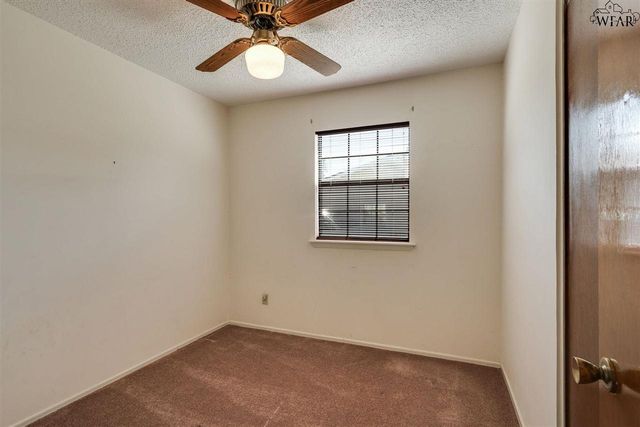 125 JAMES DRIVE, Iowa Park, TX 76367