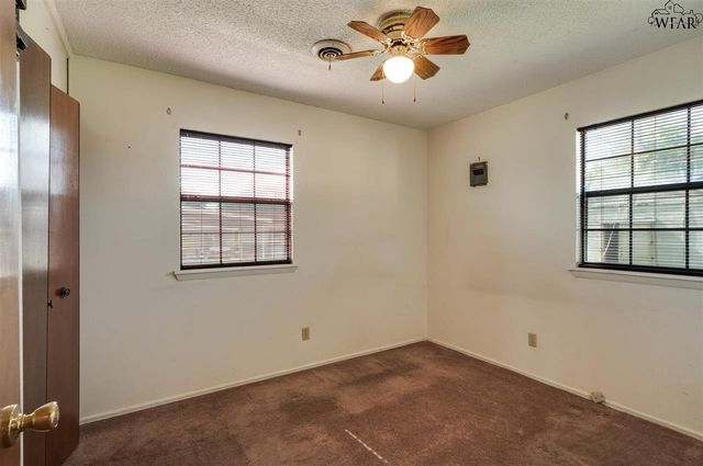 125 JAMES DRIVE, Iowa Park, TX 76367