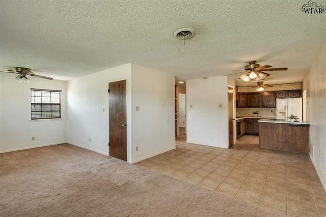 125 JAMES DRIVE, Iowa Park, TX 76367