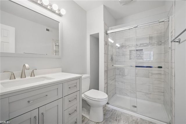 3200 Lynnhaven Dr Apt 202, Virginia Beach, VA 23451