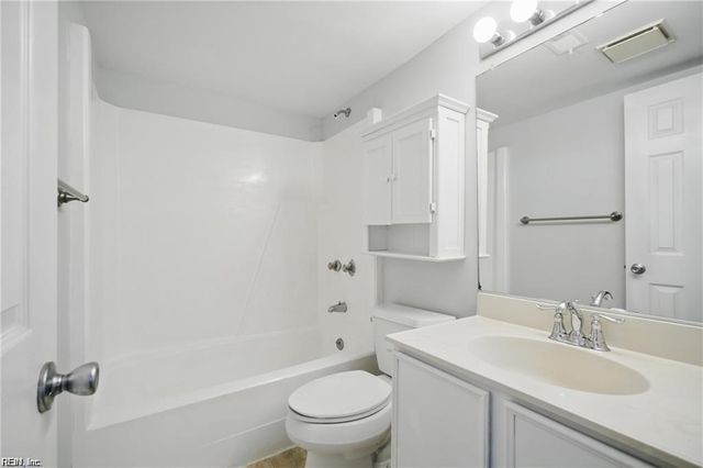 3200 Lynnhaven Dr Apt 202, Virginia Beach, VA 23451