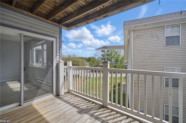 3200 Lynnhaven Dr Apt 202, Virginia Beach, VA 23451