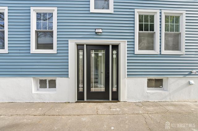 214 Montgomery Street 1, Highland Park, NJ 08904