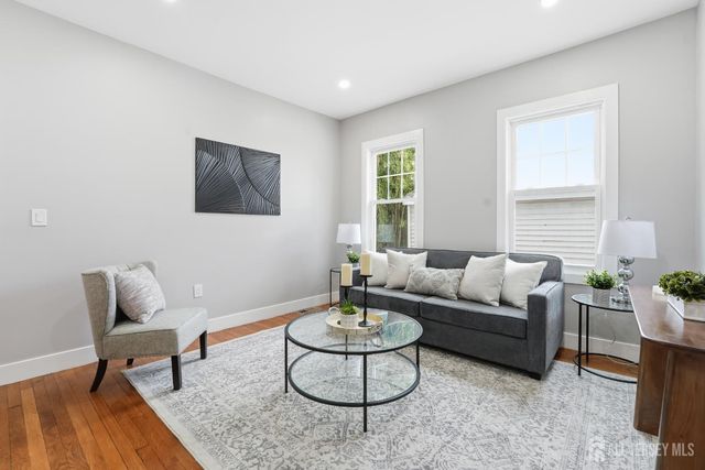 214 Montgomery Street 1, Highland Park, NJ 08904