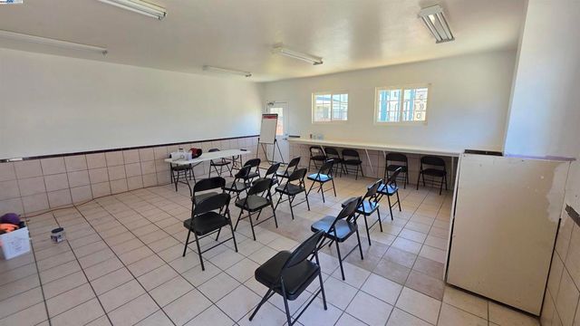 700 Fargo Ave 5, San Leandro, CA 94579