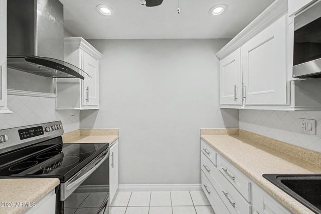 9902 W CEDAR Drive, Sun City, AZ 85351