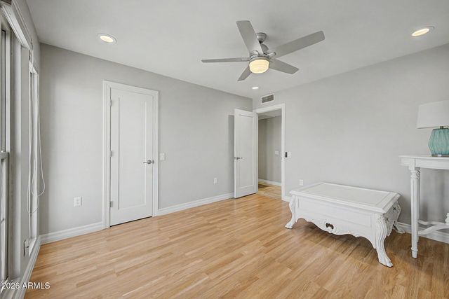 9902 W CEDAR Drive, Sun City, AZ 85351
