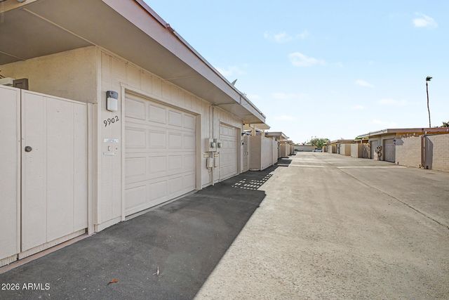 9902 W CEDAR Drive, Sun City, AZ 85351