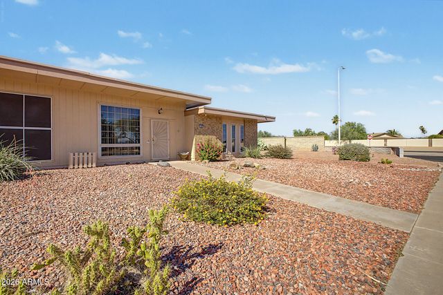9902 W CEDAR Drive, Sun City, AZ 85351