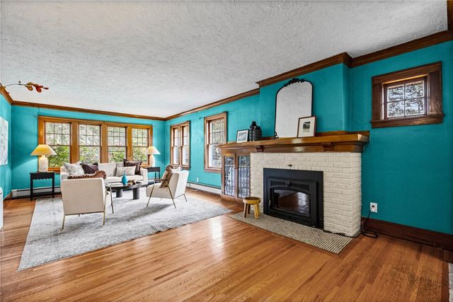 129 Frankland Road, Irondequoit, NY 14617