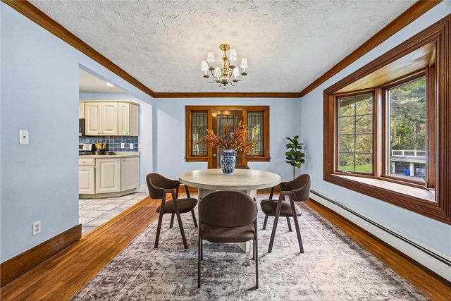 129 Frankland Road, Irondequoit, NY 14617