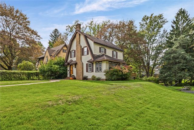 129 Frankland Road, Irondequoit, NY 14617