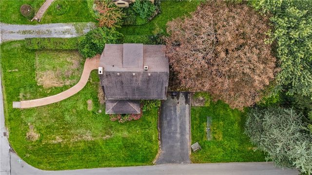 129 Frankland Road, Irondequoit, NY 14617
