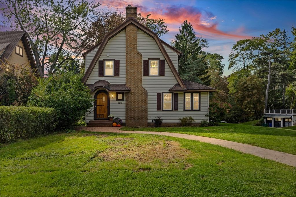 129 Frankland Road, Irondequoit, NY 14617