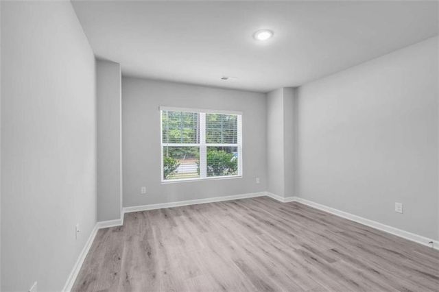 6613 Beaver Creek Trail, Atlanta, GA 30349