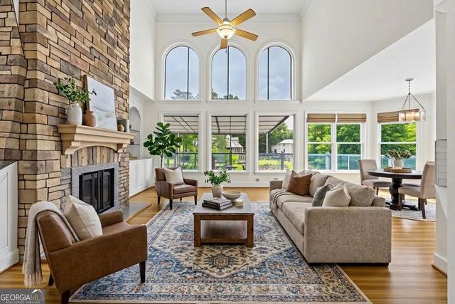 5343 Lake View Club, Dunwoody, GA 30338