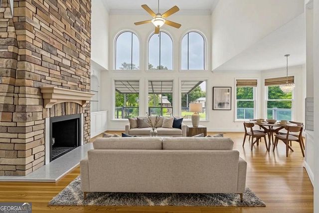5343 Lake View Club, Dunwoody, GA 30338