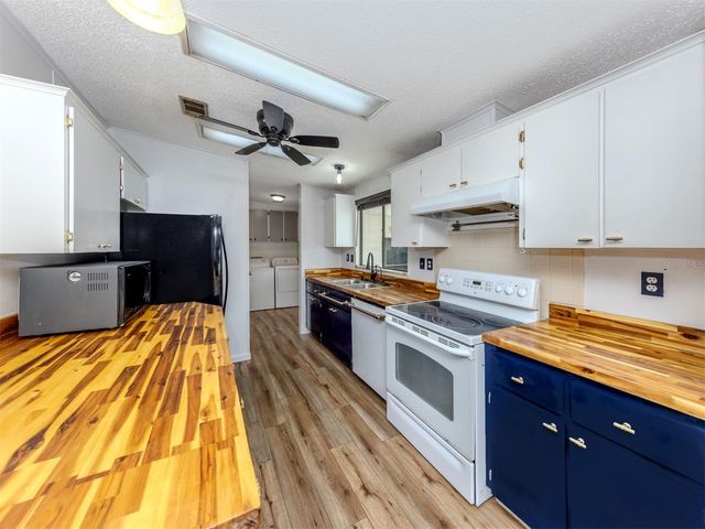 397 CATAMARAN COURT, North Port, FL 34287