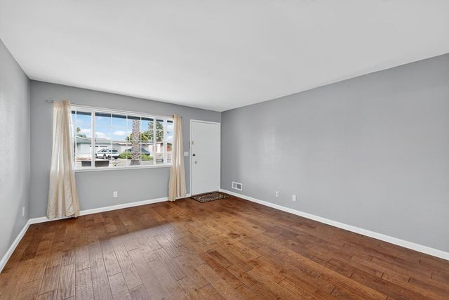 514 Argos Circle, Watsonville, CA 95076