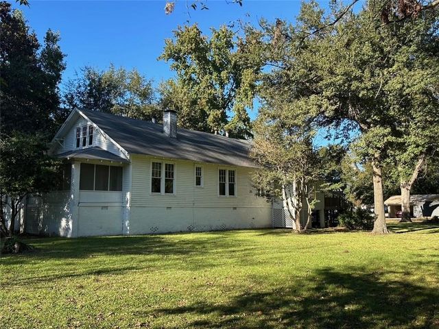 707 NW Robert S Moore Avenue, Arkansas City, AR 71630