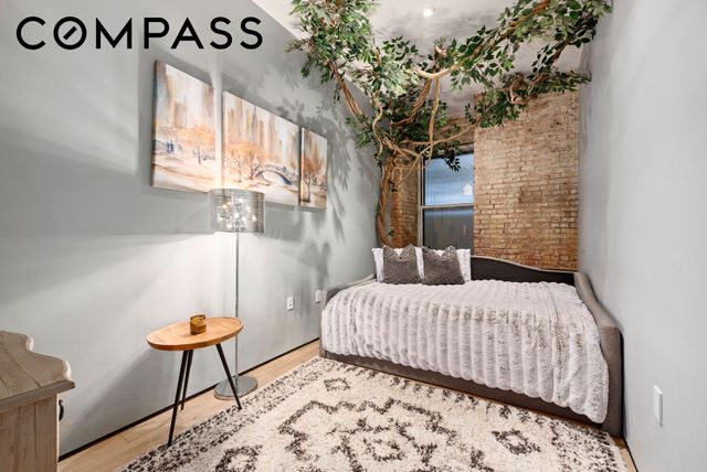 10 Bleecker St Apt 1B, New York City, NY 10012