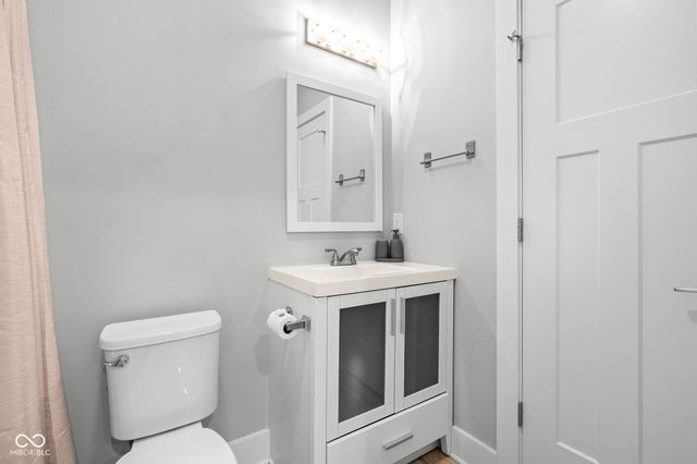 2018 Hoyt Avenue, Indianapolis, IN 46203